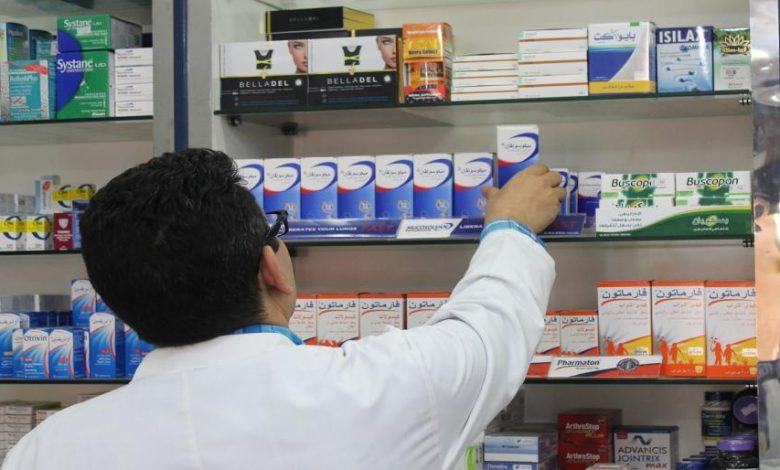 نقابة الصيادلة: مديونة الحكومة البالغة مليار شيكل تسببت بنقص الأدوية محلياً