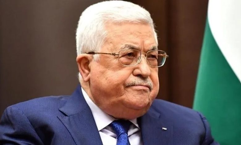 عباس يصدر قراراً ببدء مجزرة التقاعد المبكر لموظفي السلطة