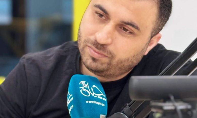 أدهم الخروبي.. صحفي تغيبه السلطة بسجونها منذ 4 أيام بلا ذنب