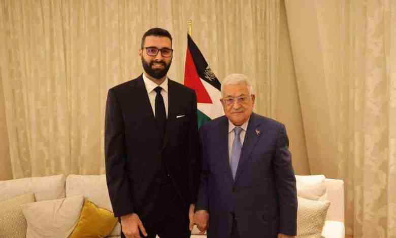 صبي المخابرات معتز عزايزة يهاجم د. مصطفى البرغوثي