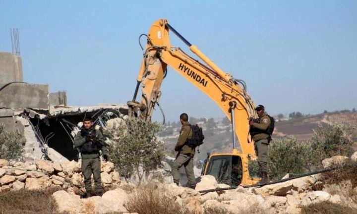 “الديمقراطية” تنتقد تخلي السلطة عن المواطنين في بروقين وكفر الديك