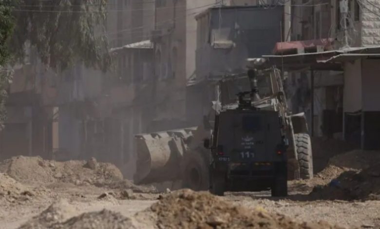 الهجوم على إيران وتصعيد الاحتلال.. كيف تستغل “إسرائيل” ما يجري في الضفة الغربية؟