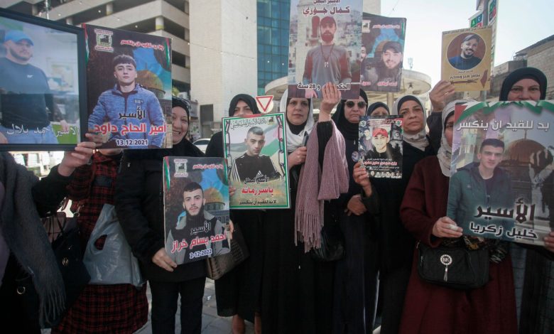 أم عاصف البرغوثي: السلطة تنتقم من الأسرى وذويهم وتمارس حرب تجويع ضدهم