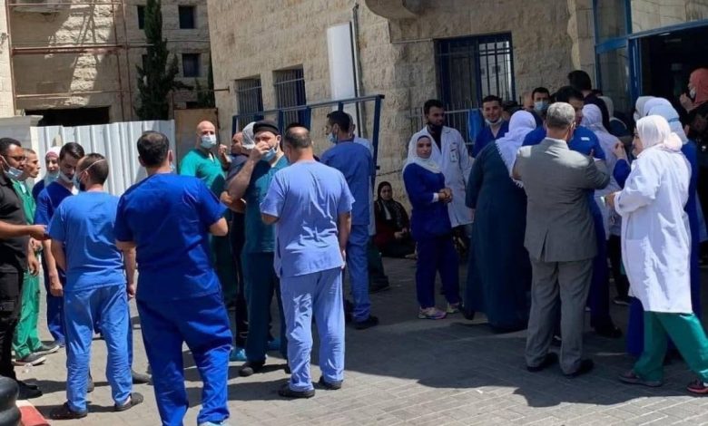 نقابات المهن الصحية تضرب عن العمل بسبب حكومة محمد مصطفى