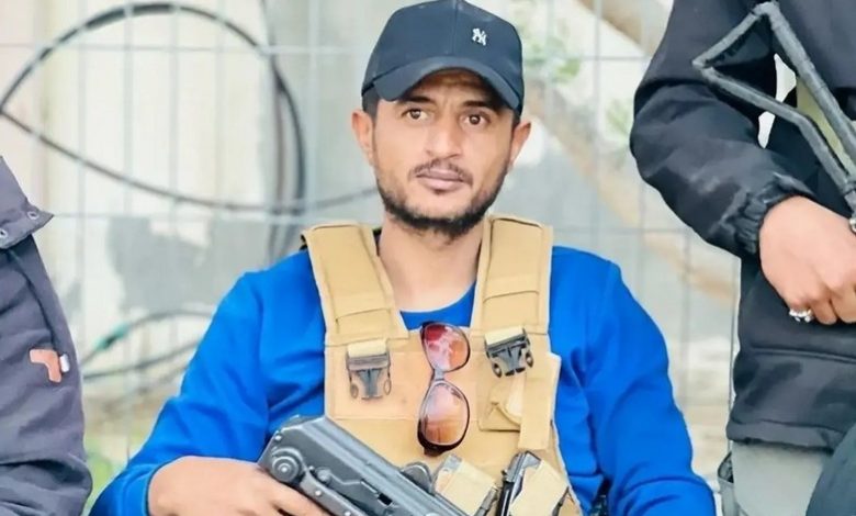 الهباش وبعلوشة أدوات التحريك.. عباس طلب إخفاء علاقة السلطة بعصابة “أبو شباب”