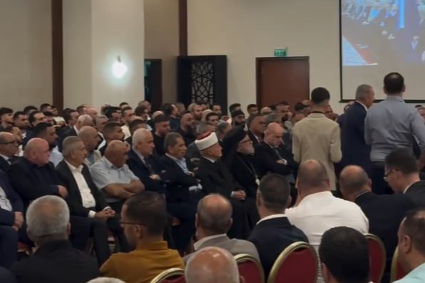 في رام الله.. قادة السلطة وفتح يرقصون على دماء مجزرة كفر مالك