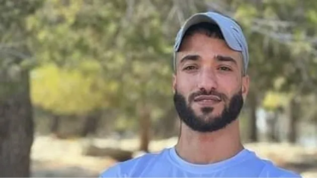 تدهور خطير بصحة المطارد أحمد الجدعون جراء تعذيبه بسجون السلطة