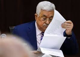 بروتوكول باريس الاقتصادي.. السلطة ورطت الفلسطينيين بأزمات لا تنتهي