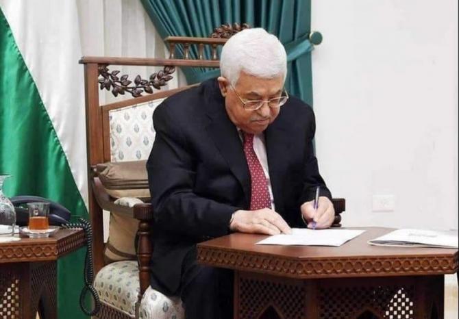 هكذا يعيد عباس تزوير الإرادة الشعبية بإنتاج منظومة فاسدة ضعيفة مستبدة؟