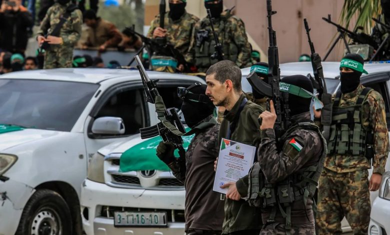 استطلاع: 84 بالمائة من الشعب ساخطون على السلطة ويؤيدون مطالب المقاومة