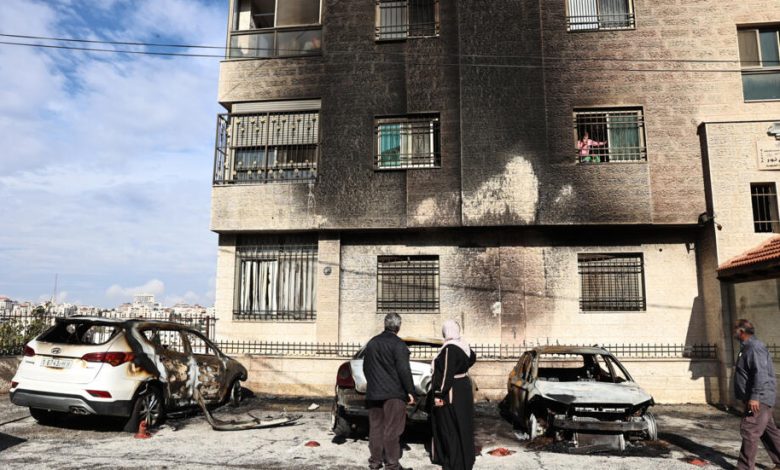 في الضفة.. المواطن بلا ذرة أمان والسلطة “أذن من طين وأذن من عجين”