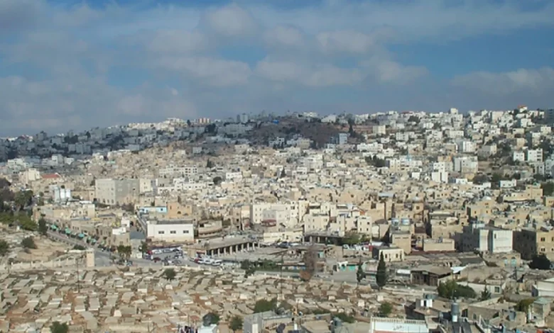 روابط القرى مجددا.. “إسرائيل” تستعين بعملاء لتدشين “إمارة الخليل”