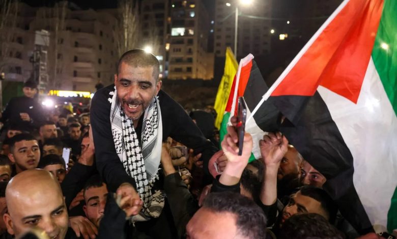 زكريا الزبيدي: جربنا السلاح ولكن كل النضال الفلسطيني كان بلا جدوى وعلينا!