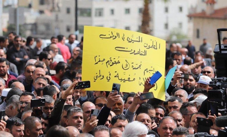 أزمة رواتب السلطة تهدد العقل قبل الجيب