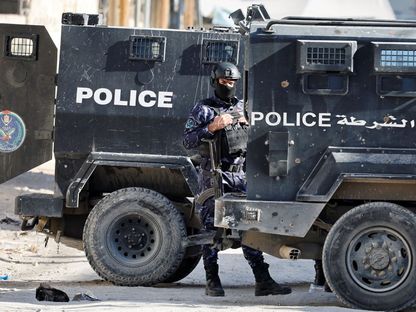 أدواتها ببغاوات لإسرائيل.. هكذا تشرعن السلطة الاحتلال وجرائمه