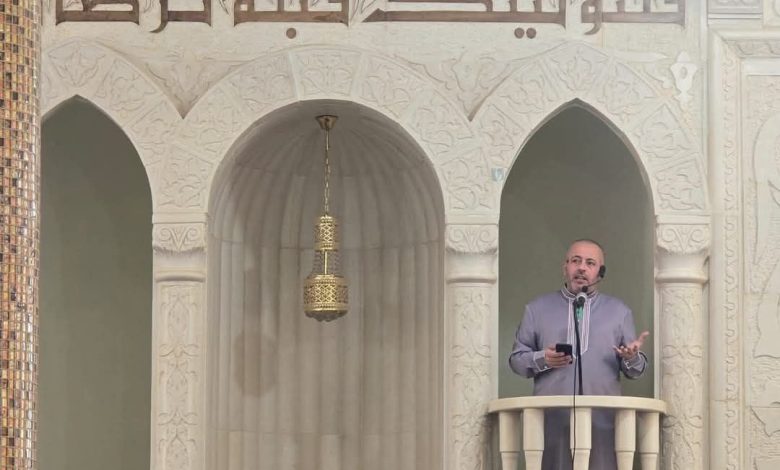 شادي حامد.. خطبة جمعة في جنين تنتهي في “الجنيد”