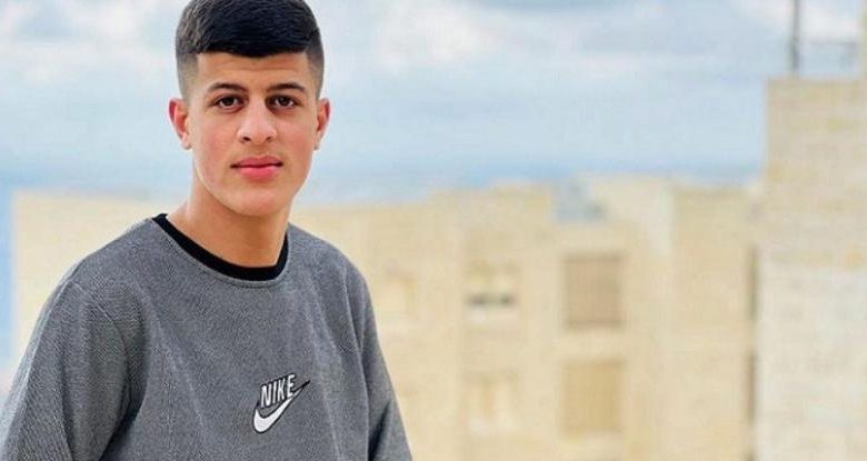 قتل برصاص المستوطنين.. تشييع جثمان الشهيد محمد علوي في دير جرير