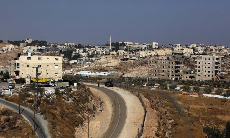 السلطة نائمة.. مخطط التهجير يصل بلدات شمال غرب القدس