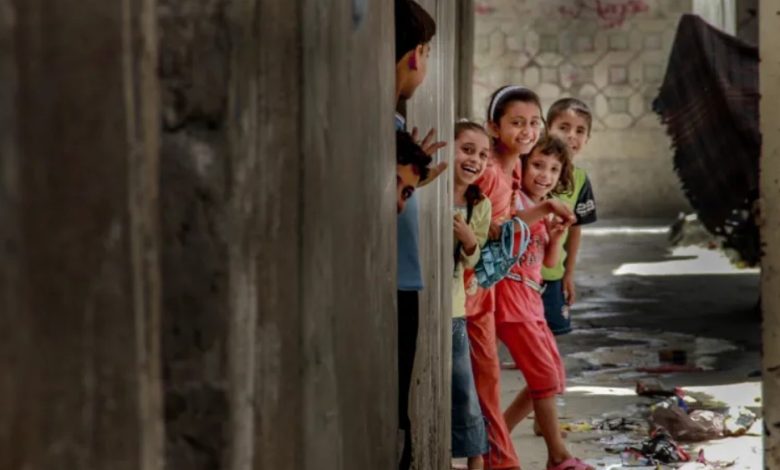 غزة… من عار الحصار إلى عار التمنّن