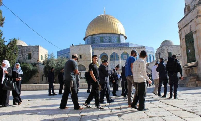 خطيب “الأقصى” بحذّر من انهيار المسجد