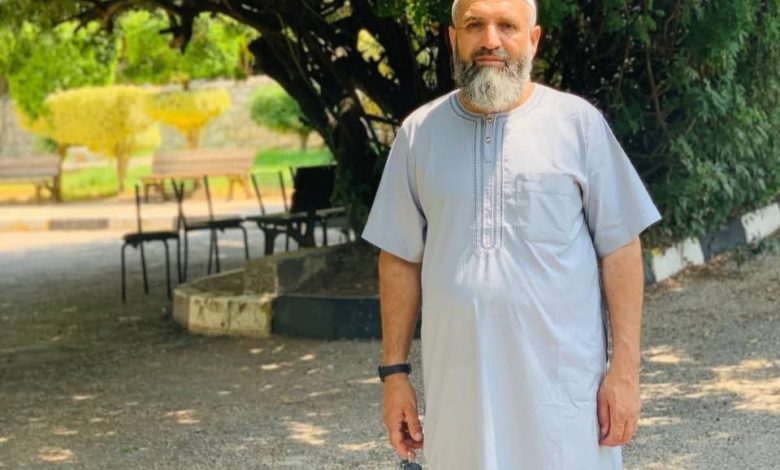 وقائي قلقيلية يمدد اعتقال الشيخ عبد الحميد مراعبة بعد اقتحام منزله واختطافه