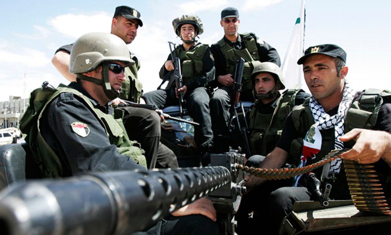 هكذا انتقلت الشرعية الشعبية من السلطة ومؤسساتها إلى المقاومة