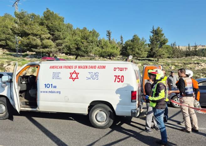 حماس: عملية “غوش عتصيون” جاءت رداً على جرائم الاحتلال في الضفة وغزة