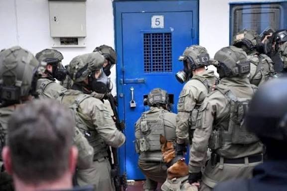 حماس: سجون الاحتلال تحولت لساحات إعدام منظمة