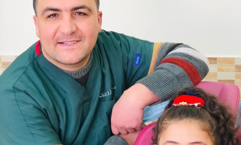 غانم رزيقات.. معتقل بسجون السلطة ذنبه الترشح لانتخابات أطباء الأسنان