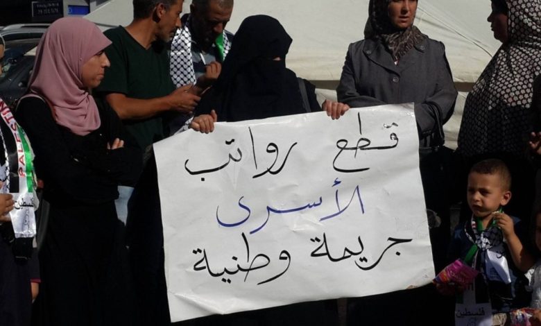 رباح: الأسرى والشهداء بحاجة لتقديم ما يليق بهم وليس قطع رواتبهم