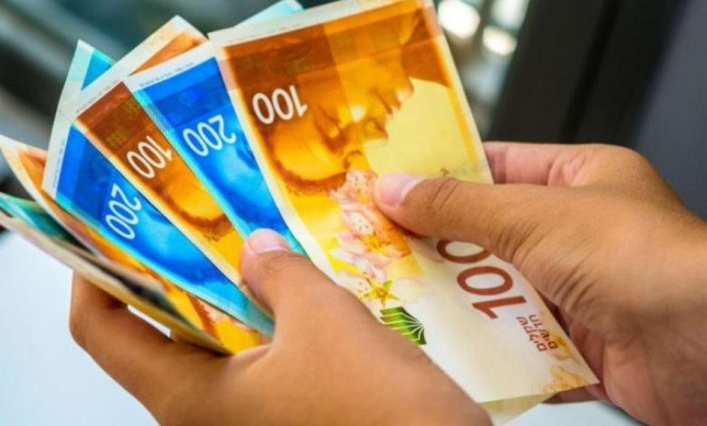 الاتحاد الأوروبي للسلطة: أوقفوا رواتب جميع الأسرى وإلا سنوقف الدعم