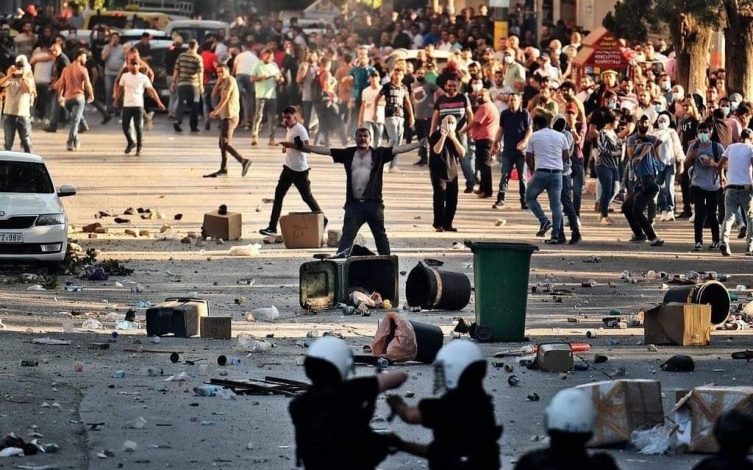 استشهاد أنس عبد الفتاح برصاص السلطة يزيد غضب الشارع عليها